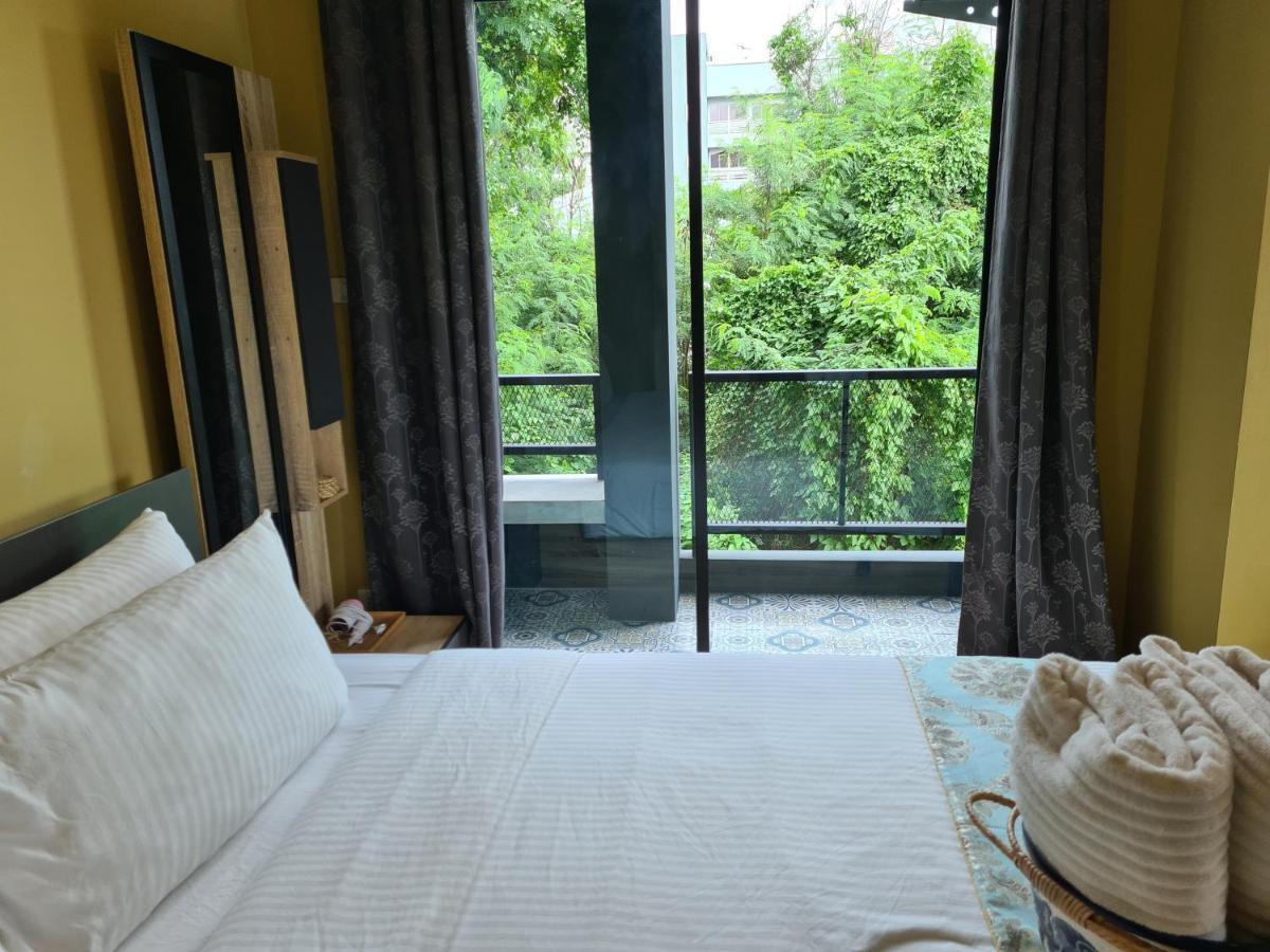 The Lantern Suites Ban Song Hong Ngoại thất bức ảnh