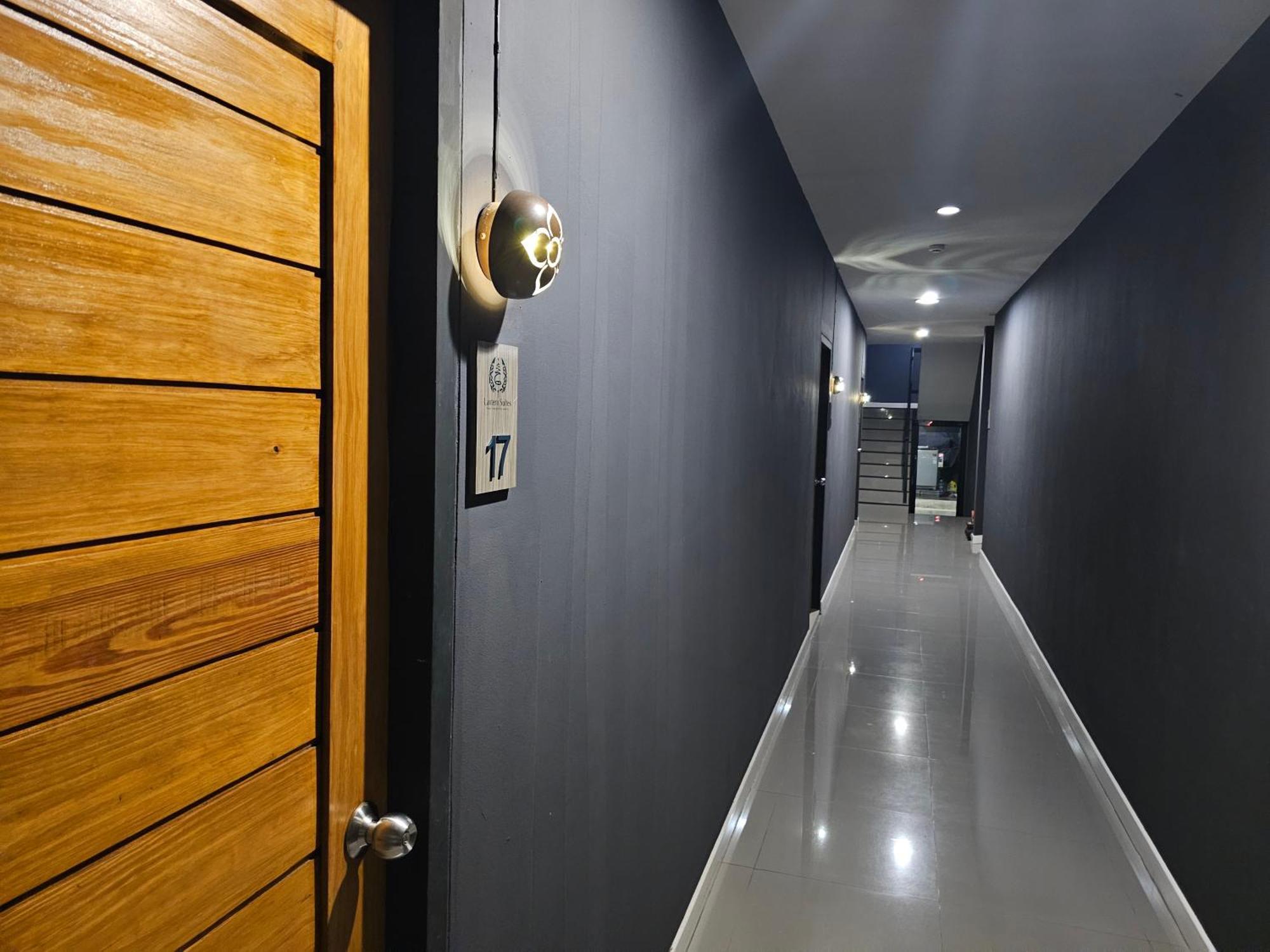 The Lantern Suites Ban Song Hong Ngoại thất bức ảnh