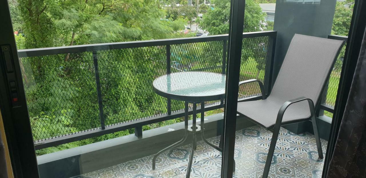 The Lantern Suites Ban Song Hong Ngoại thất bức ảnh